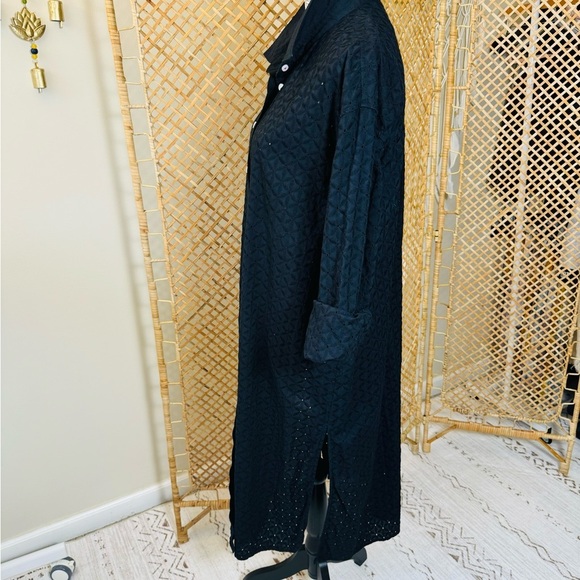 Tommy Hilfiger Eyelet Black Tunic /Dress Blouse - Picture 4 of 13